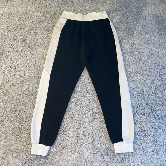 WOMENS SIZE SMALL NIKE JOGGERS BLACK WHITE GRAY - Picture 8 of 9